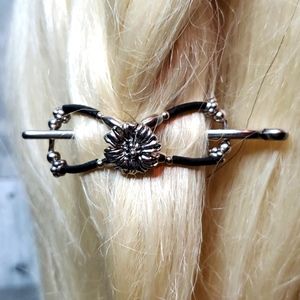 LillaRose Retired Flower 🌼 Flexi Clip